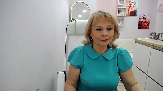 Milla Cutie18 online show from 04.17.26