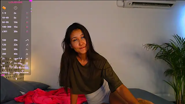 Melissa Mone online show from 03.15.25