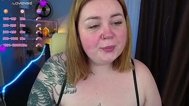 ZaraReignn online show from 03.06.25