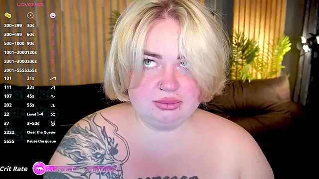 ZaraReignn online show from 10.03.25