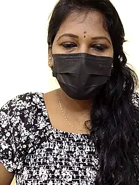 Snapshot of kathrina_96 chatting on 10.18.25 kathrina 96 online show from 10.18.25