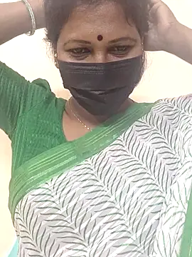 Snapshot of kathrina_96 chatting on 10.18.25 kathrina 96 online show from 10.18.25