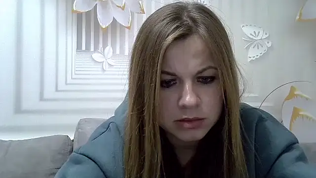 Snapshot of TinaFun4u chatting on 01.29.25 TinaFun4u online show from 01.29.25