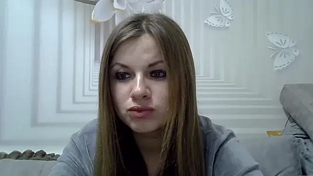 Snapshot of TinaFun4u chatting on 02.01.25 TinaFun4u online show from 02.01.25