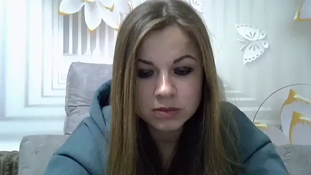 Snapshot of TinaFun4u chatting on 02.11.25 TinaFun4u online show from 02.11.25