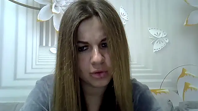 Snapshot of TinaFun4u chatting on 02.23.25 TinaFun4u online show from 02.23.25