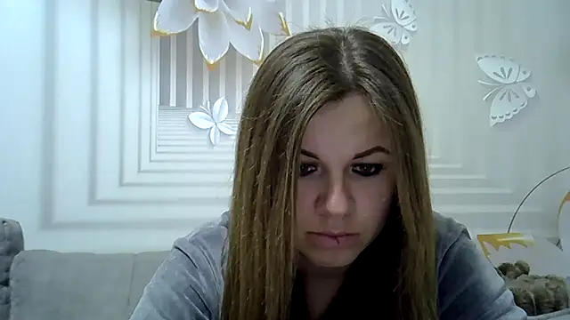 Snapshot of TinaFun4u chatting on 02.27.25 TinaFun4u online show from 02.27.25