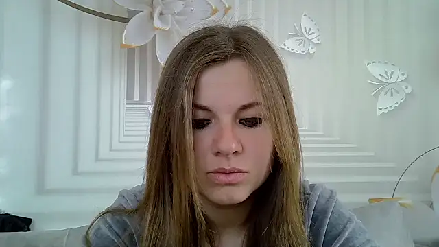 Snapshot of TinaFun4u chatting on 03.07.25 TinaFun4u online show from 03.07.25