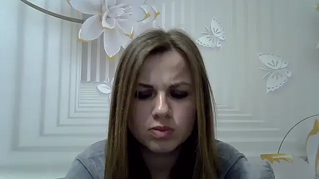 Snapshot of TinaFun4u chatting on 03.10.25 TinaFun4u online show from 03.10.25