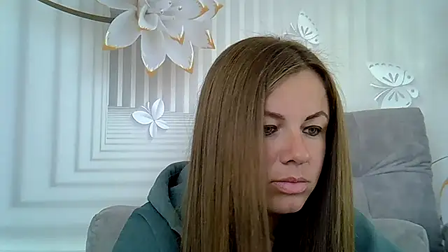 Snapshot of TinaFun4u chatting on 09.26.25 TinaFun4u online show from 09.26.25