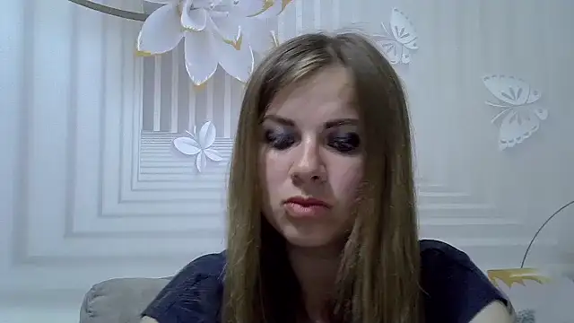 Snapshot of TinaFun4u chatting on 06.19.26 TinaFun4u online show from 06.19.26