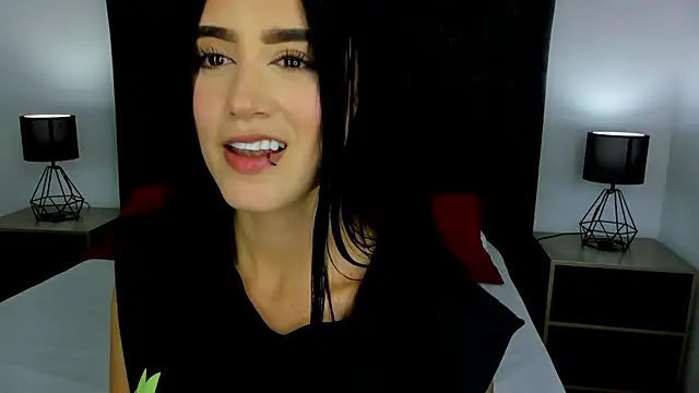 NataGarcia online show from 01.15.25