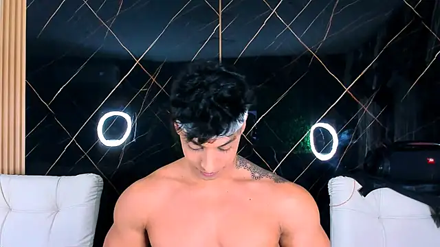 Owen Muzcle online show from 01.16.26