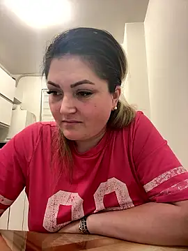 Snapshot of juanadiamond chatting on 12.03.24 juanadiamond online show from 12.03.24