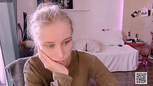 KatiKate online show from 09.09.25