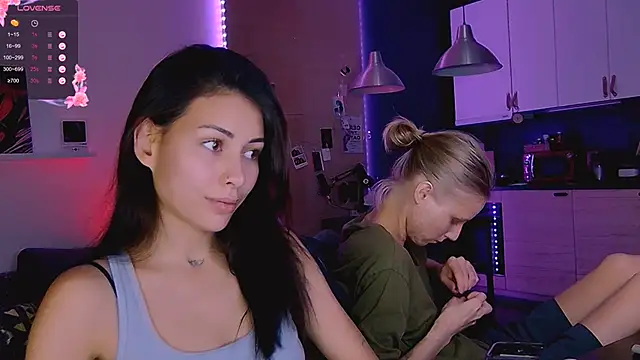 KatiKate online show from 10.13.25