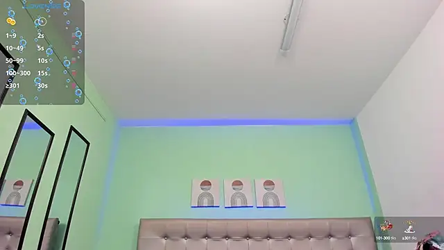 selena castillo online show from 02.08.25