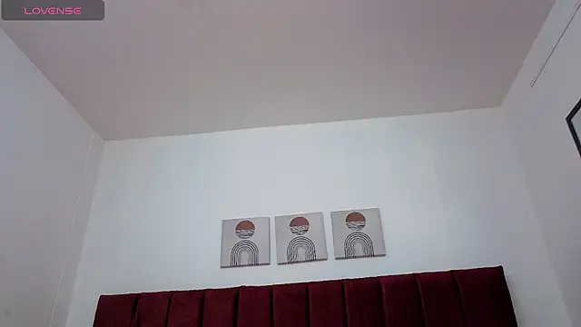 selena castillo online show from 09.24.25