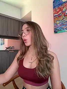 SophieRaily  online show from 02.11.25