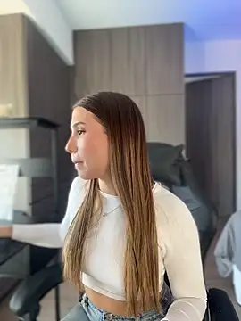 SophieRaily  online show from 11.06.25