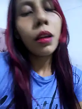 Snapshot of lovelykad chatting on 10.16.25 lovelykad online show from 10.16.25
