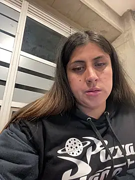 Snapshot of girl_anni chatting on 02.26.25 girl anni online show from 02.26.25