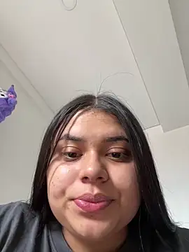 alissonfernandez  online show from 01.09.25