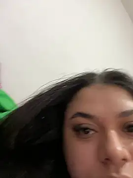 alissonfernandez  online show from 01.10.25