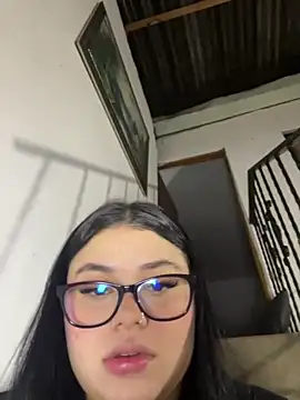 alissonfernandez  online show from 05.29.26