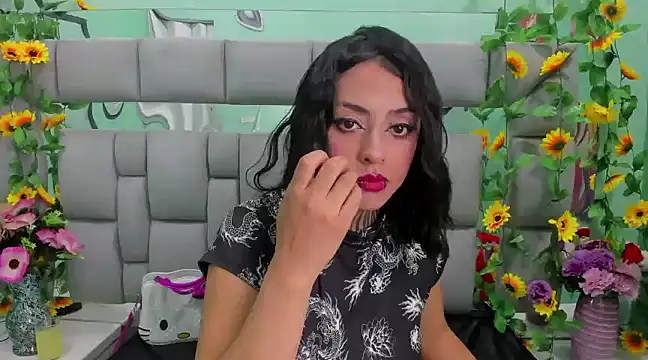 Snapshot of Lovely_celeste chatting on 12.29.24 Lovely celeste online show from 12.29.24