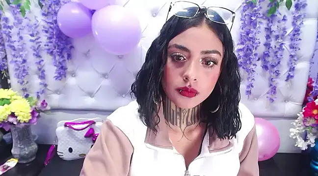 Snapshot of Lovely_celeste chatting on 01.24.25 Lovely celeste online show from 01.24.25