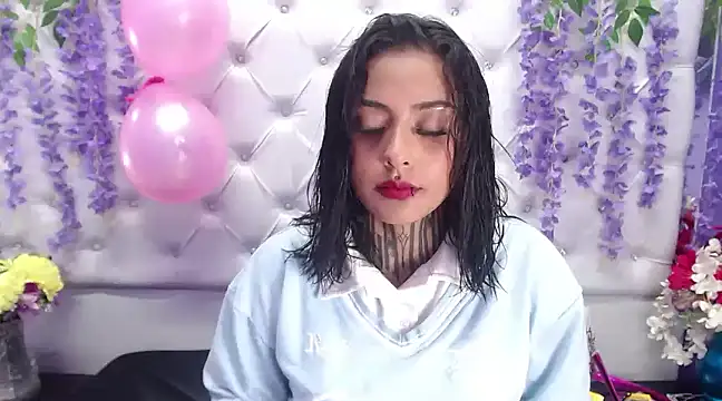 Snapshot of Lovely_celeste chatting on 01.25.25 Lovely celeste online show from 01.25.25