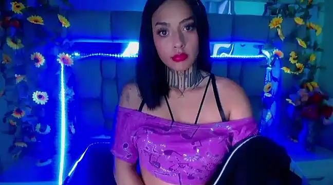 Snapshot of Lovely_celeste chatting on 02.15.25 Lovely celeste online show from 02.15.25