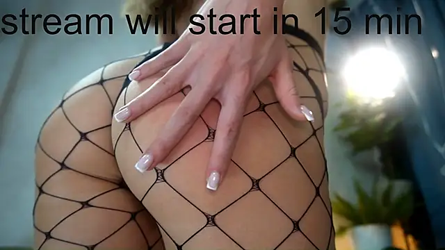 Snapshot of lika_maa chatting on 02.20.26 lika maa online show from 02.20.26