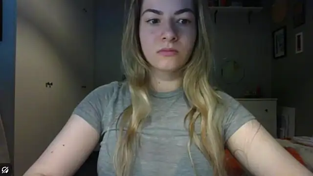 Snapshot of ROSIEx_sweet chatting on 06.11.26 ROSIEx sweet online show from 06.11.26
