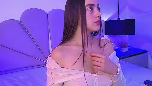 Snapshot of irina-v chatting on 03.03.25 irina-v online show from 03.03.25