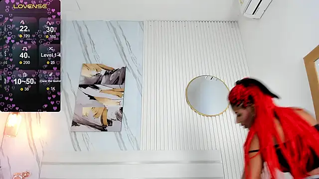 Sara Lewwis online show from 02.18.25