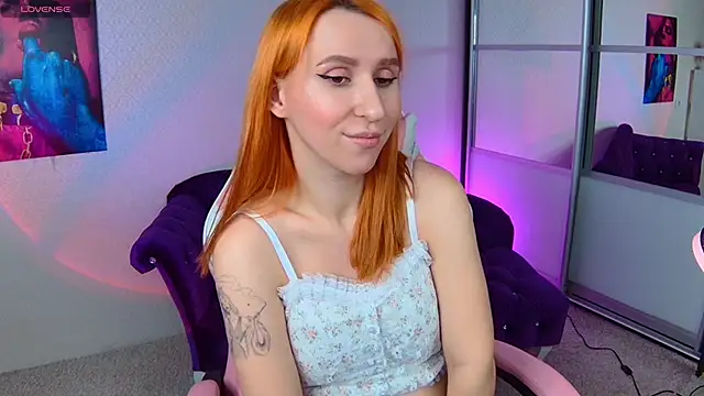 AliceBYKiss online show from 01.30.25