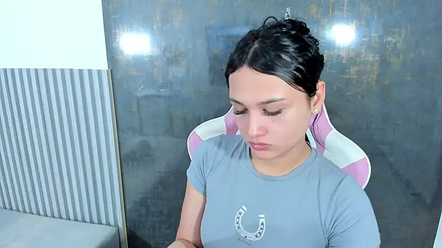 lana boomer online show from 10.10.25