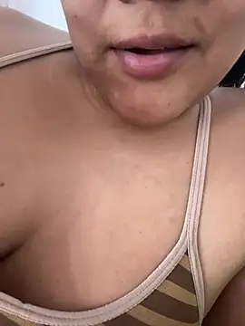 kiyomi-amour online show from 12.27.24