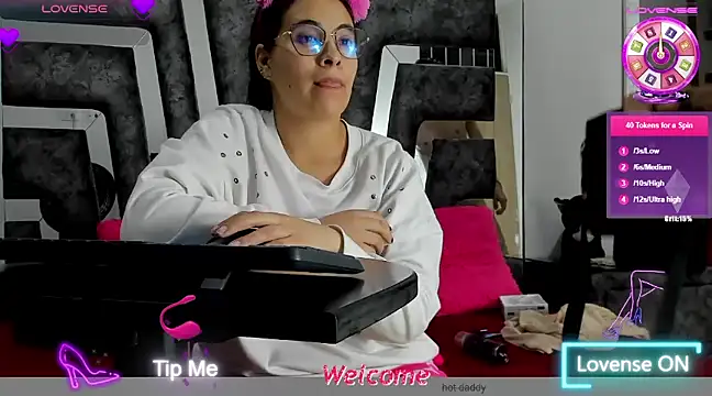 Salome Moonn online show from 03.06.25