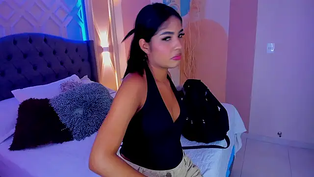 Snapshot of MadyLust chatting on 11.21.25 MadyLust online show from 11.21.25