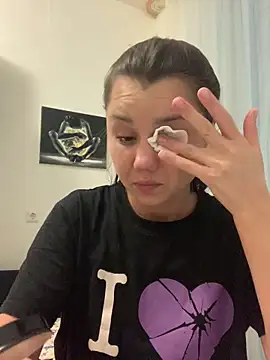 MiraMiss online show from 03.31.26