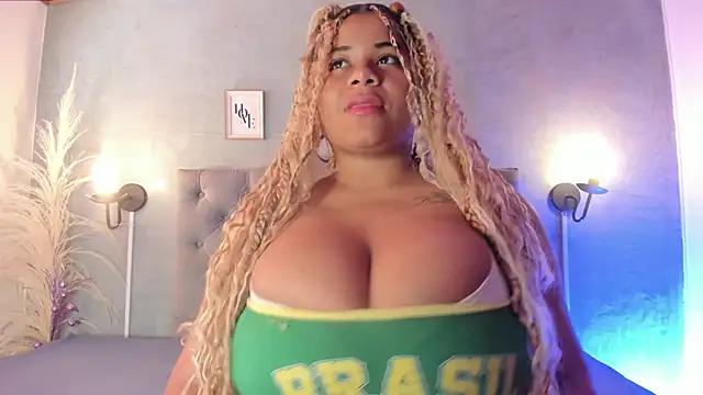 MeridaLane online show from 11.25.25