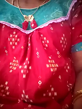 Snapshot of Telugu-mirchi chatting on 10.27.25 Telugu-mirchi online show from 10.27.25