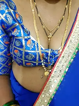 Snapshot of Telugu-mirchi chatting on 11.20.25 Telugu-mirchi online show from 11.20.25