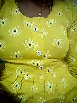 Snapshot of Telugu-mirchi chatting on 12.04.25 Telugu-mirchi online show from 12.04.25