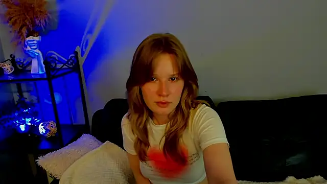 EvaStevs online show from 12.08.24