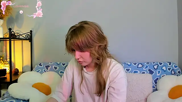 EvaStevs online show from 02.23.25