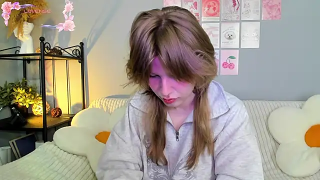 EvaStevs online show from 03.16.25